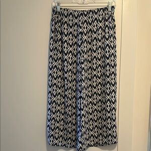 Aqua Navy and White Patterned Pants